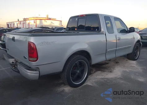 2002 Ford F-150 Xl/Xlt z USA, uszkodzony, nr VIN 1FTRX17252NA17611
